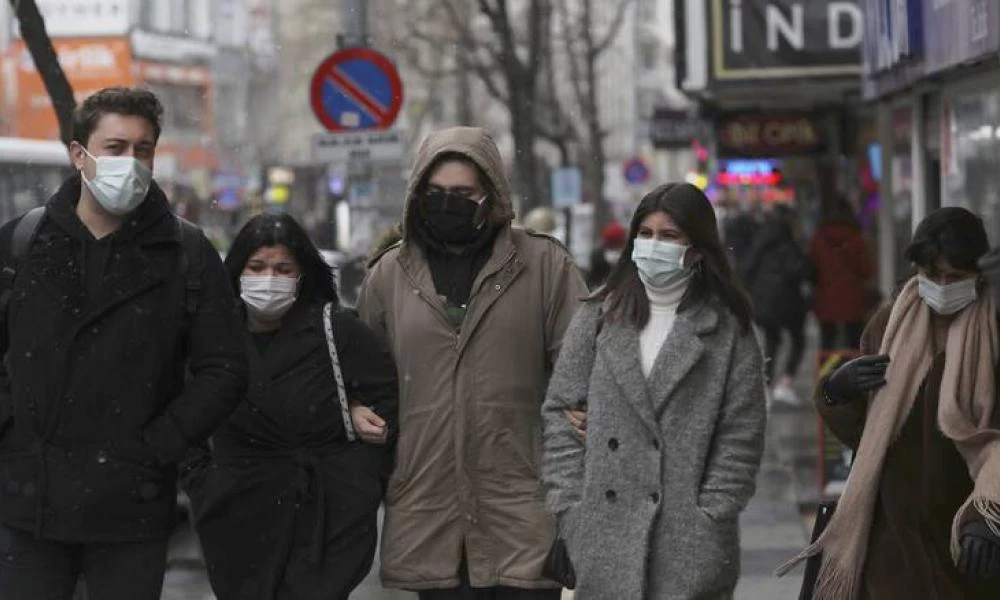 Τουρκία: Ενδεχόμενο για αυστηρότερο lockdown για τον τουρισμό